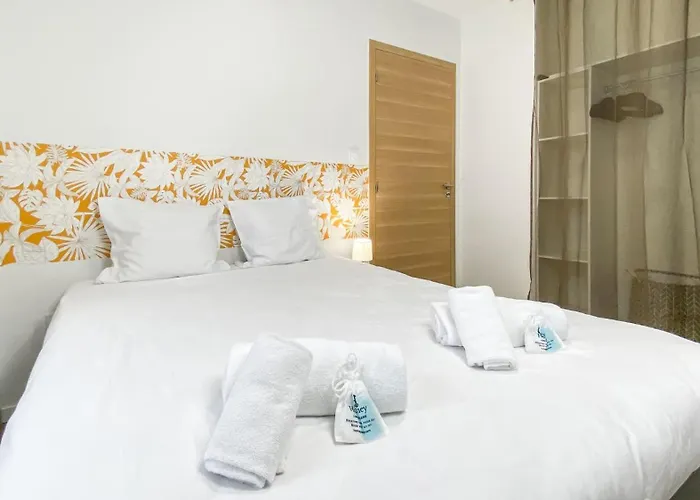 Апартаменты Homey Friendly - Proche Gare - Terrasse Privee - Wifi